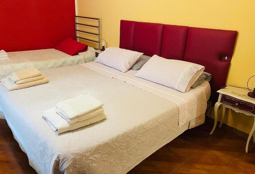 スタンダードトリプルルーム, Bed And Breakfast L'albero Maestro