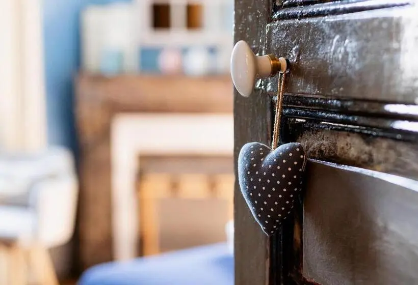 ガーデンビュースタンダードルーム, La Poterne L Chambres D Hôtes à Epernay