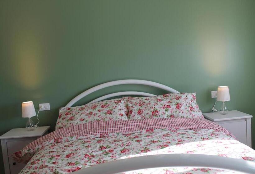 اتاق استاندارد سه نفره, Sogni D'assisi