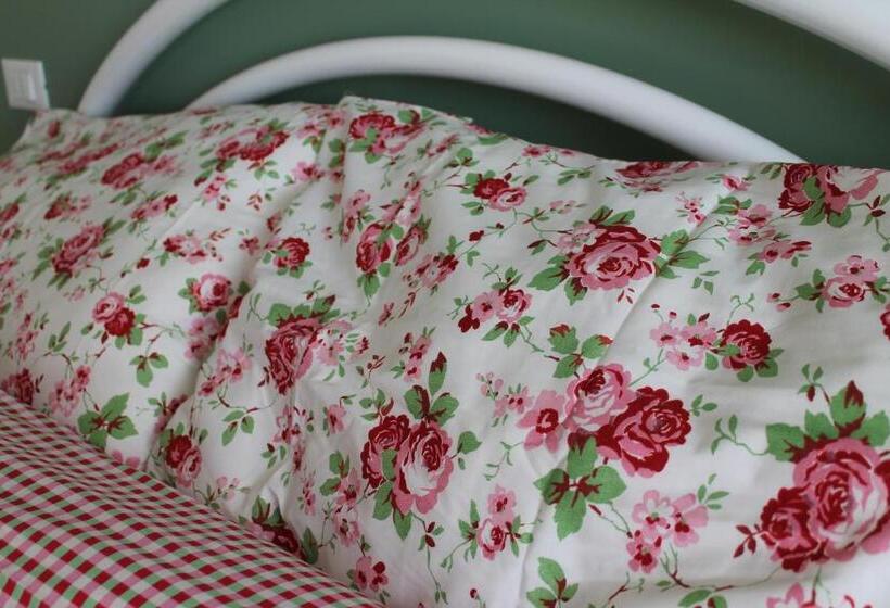 اتاق استاندارد سه نفره, Sogni D'assisi