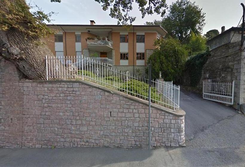 اتاق استاندارد, Sogni D'assisi