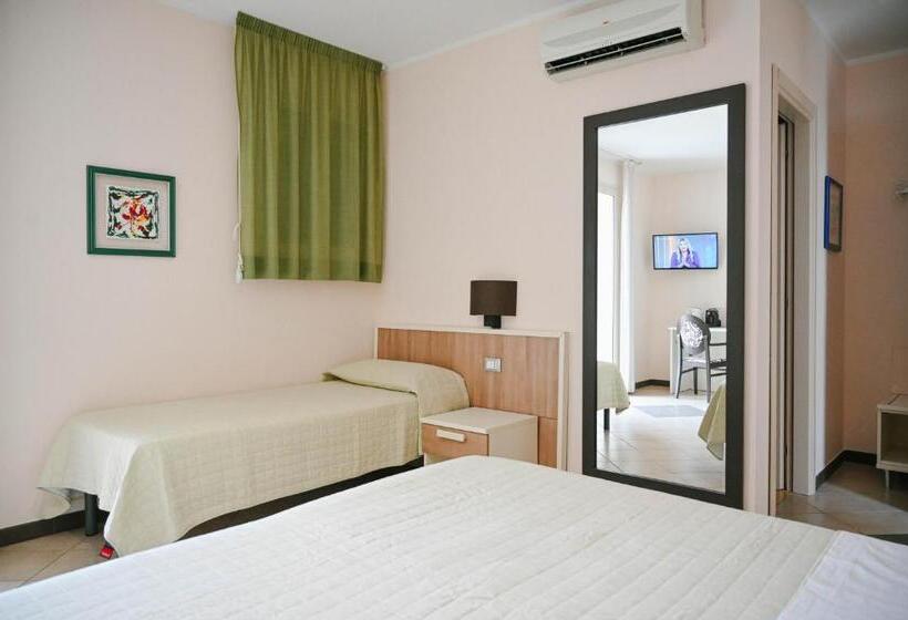 Quarto Familiar, Stella Del Sud
