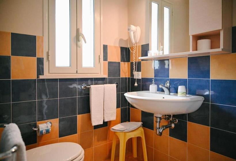 اتاق استاندارد, Stella Del Sud