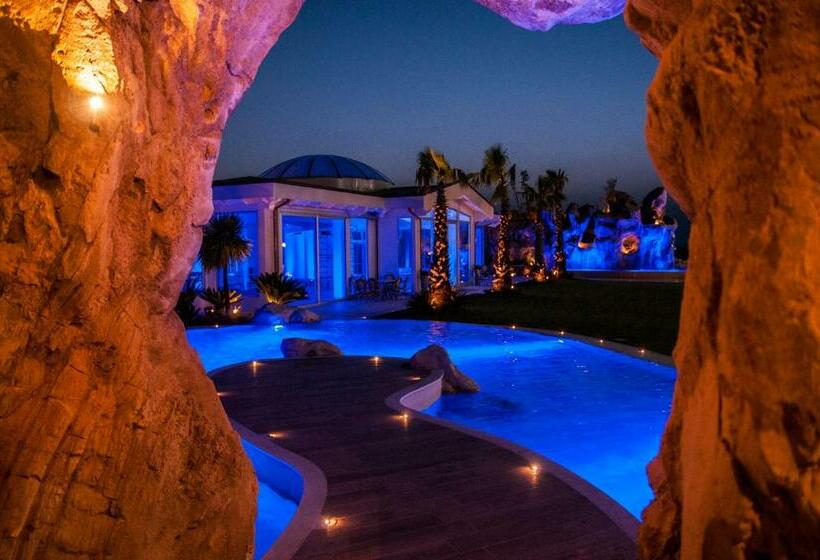 スタンダードトリプルルーム, Kristall E Giardini Dell'eden