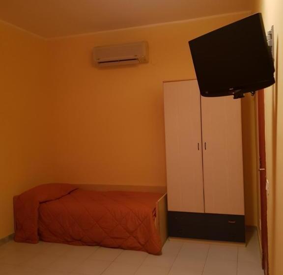 חדר סטנדרט, Mariagrazia