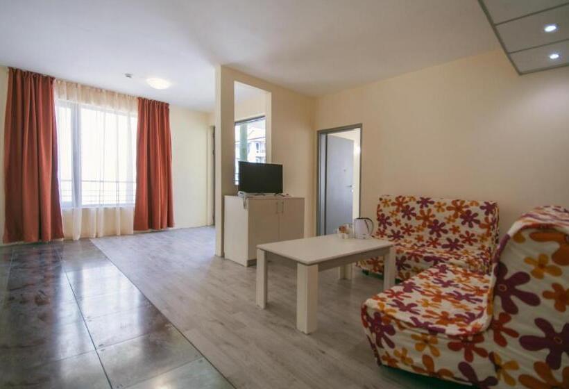 דירה בת חדר שינה 1 עם מרפסת, Mariner S Suites