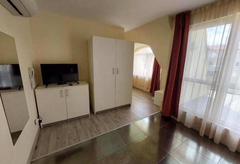 סטודיו דלוקס, Mariner S Suites