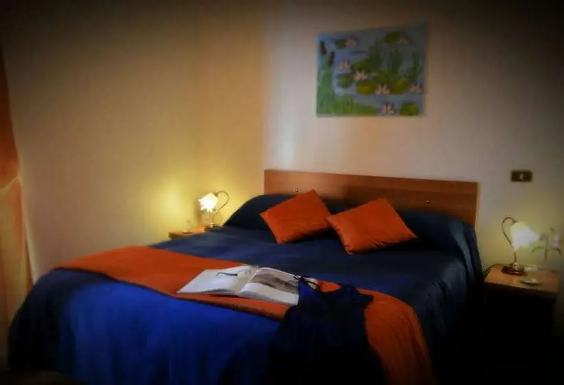 اتاق استاندارد با بالکن, Vatican Walls B&b