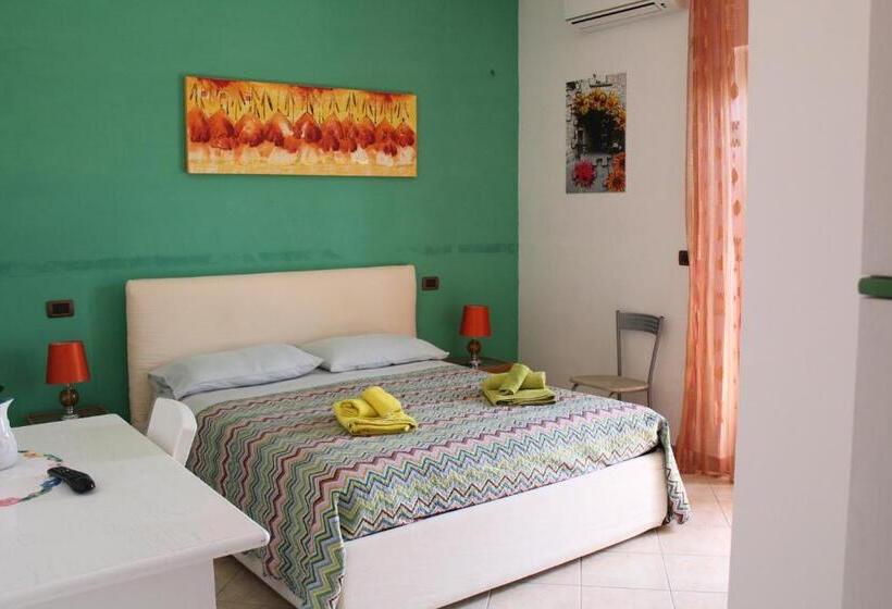 חדר דלוקס עם מרפסת, B&b L'amicizia