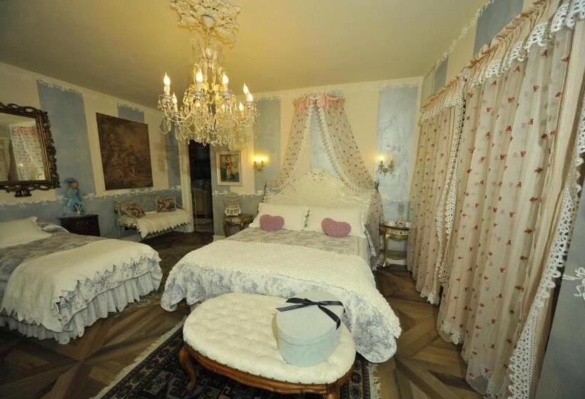 Quarto Quádruplo Estandar, La Maison Delle Favole