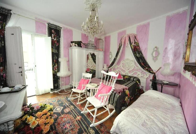 Номер Стандарт с Балконом, La Maison Delle Favole