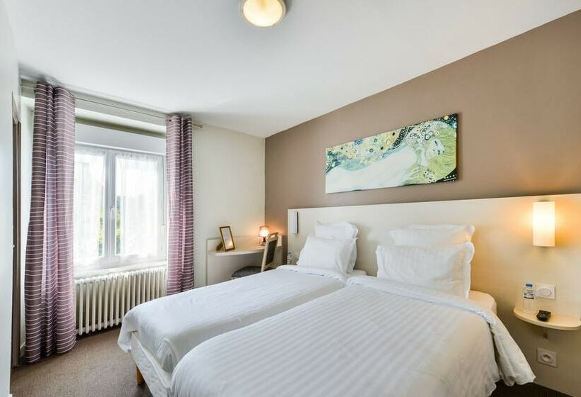 اتاق استاندارد, Restaurant La Maison