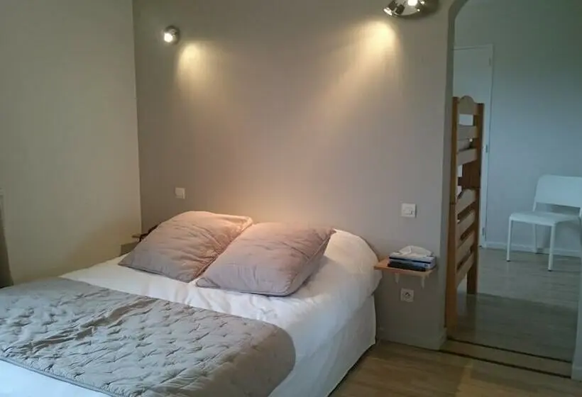 ファミリールーム, Hôtel La Ferme D En Chon