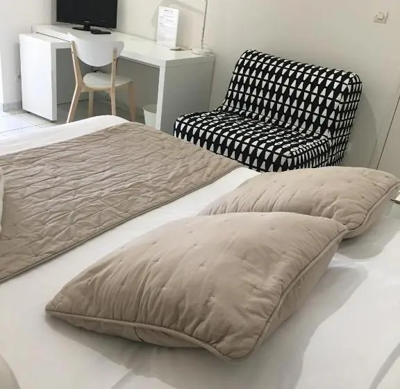 スタンダードトリプルルーム, Hôtel La Ferme D En Chon