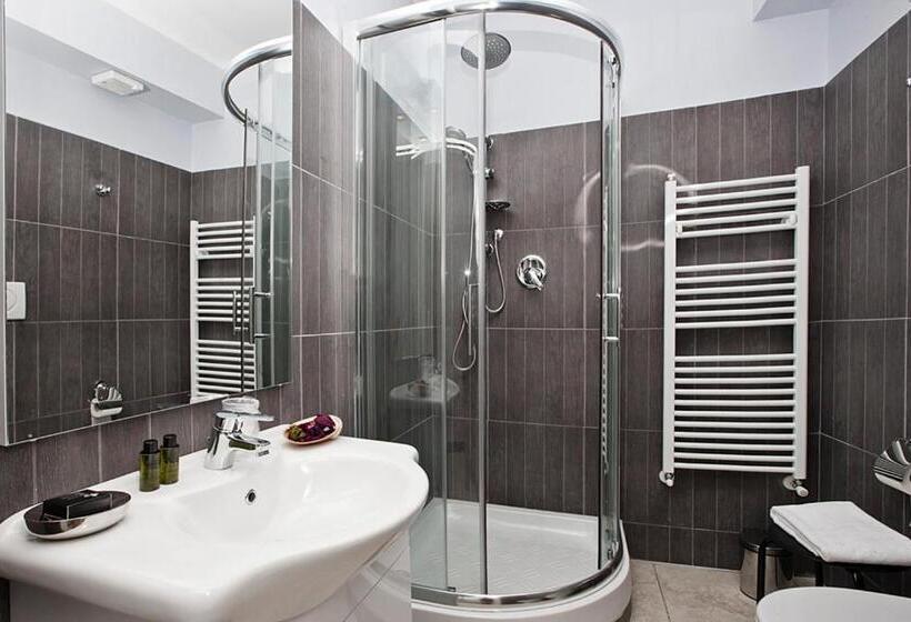 Standard Szoba, Locanda Paradiso