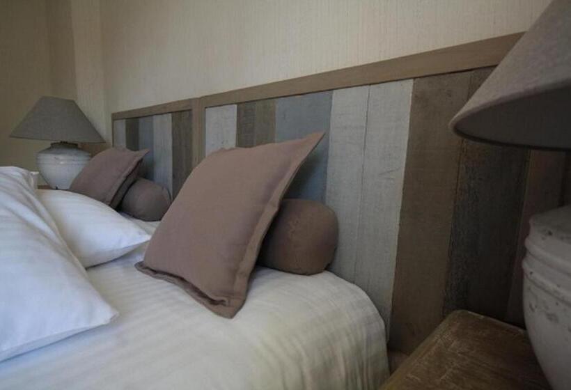 סוויטה משפחתית, Logis Hôtel Restaurant Le Domaine De L Eau Vive