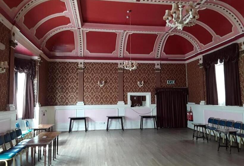 اتاق استاندارد یک نفره با چشم‌انداز دریا, Royal