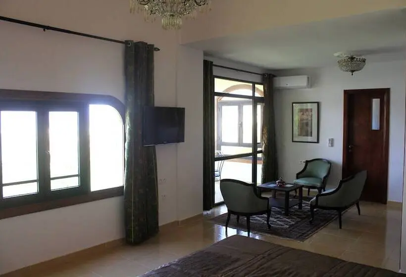 سوییت لوکس, Riad Dar Achaach