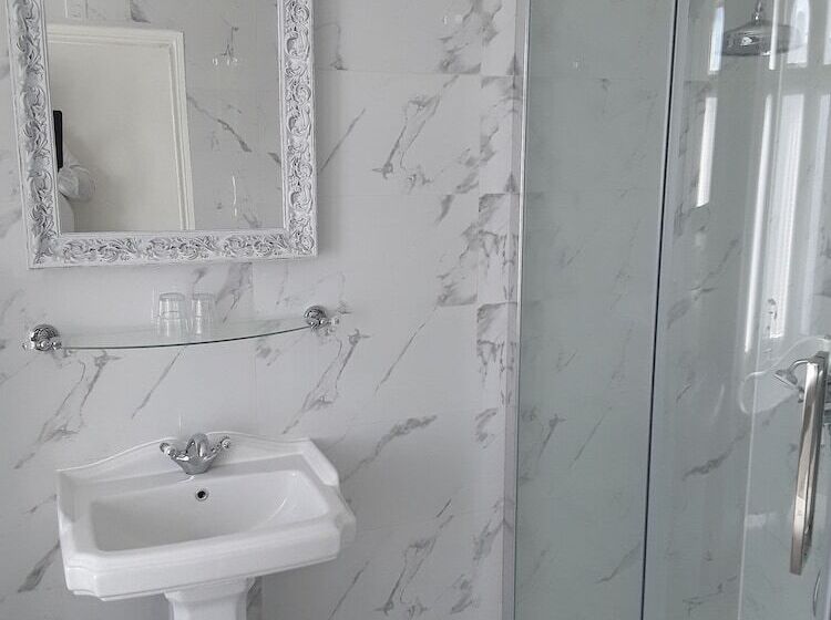 اتاق استاندارد, Royal