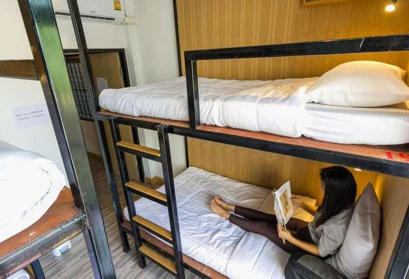 Семейный Номер, Z S Hostel At Tha Phae Gate