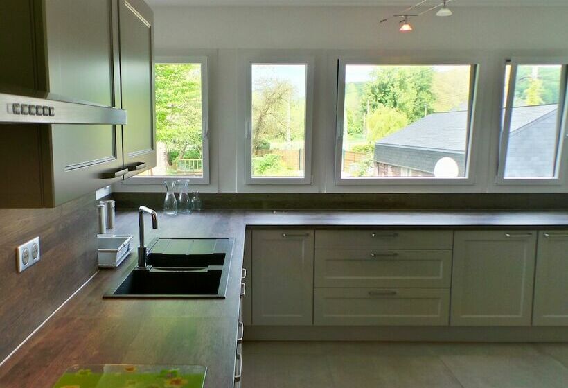 1间卧室的房子, Au Fil De L'eau