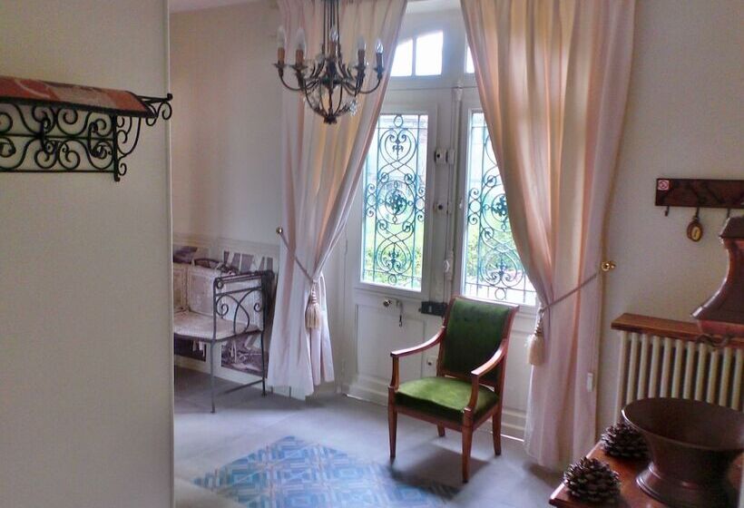 1间卧室的房子, Au Fil De L'eau