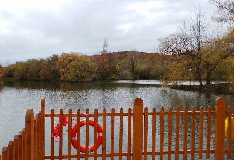 小室, Au Fil De L'eau