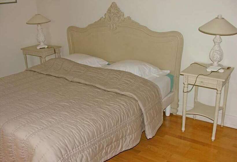 1间卧室的房子, Au Fil De L'eau