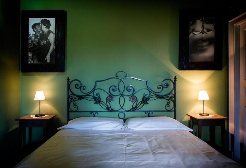 غرفة قياسية, Casa Arrigo