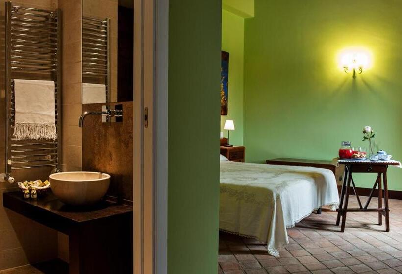 شقة غرفة واحدة, Casa Arrigo