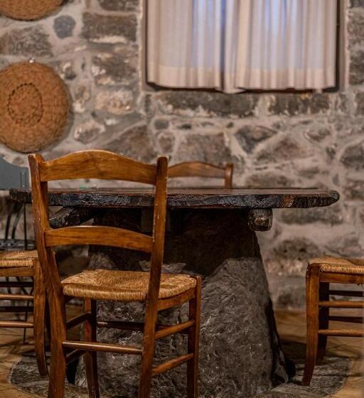 شقة غرفتين, Casa Arrigo