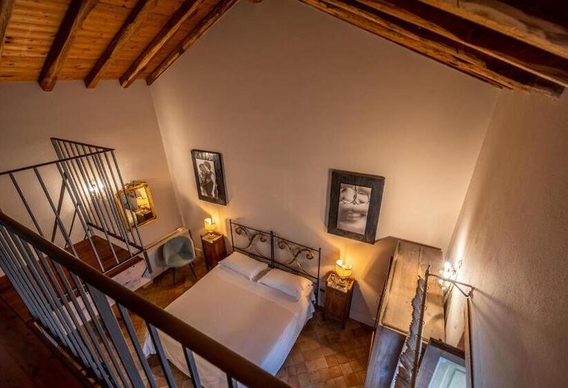 غرفة عائلية, Casa Arrigo