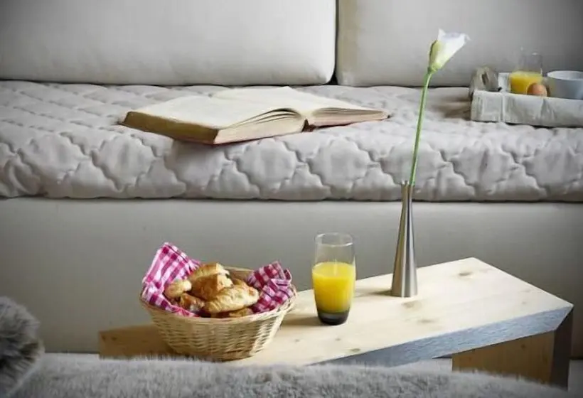 Standard Kolmen Hengen Huone, Chalet Les Rhodos