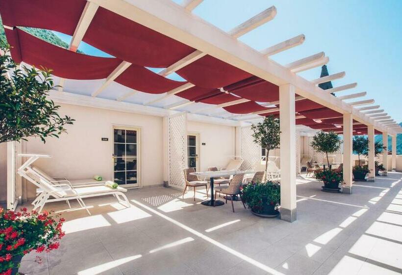 듀플렉스 스위트, Heritage Grand Perast By Rixos