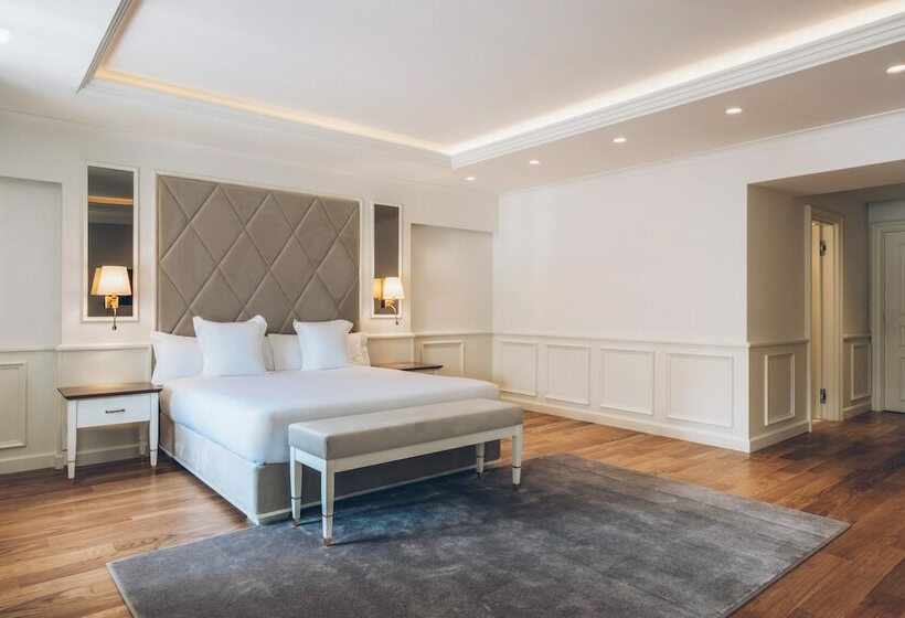 سوییت جونیور, Heritage Grand Perast By Rixos