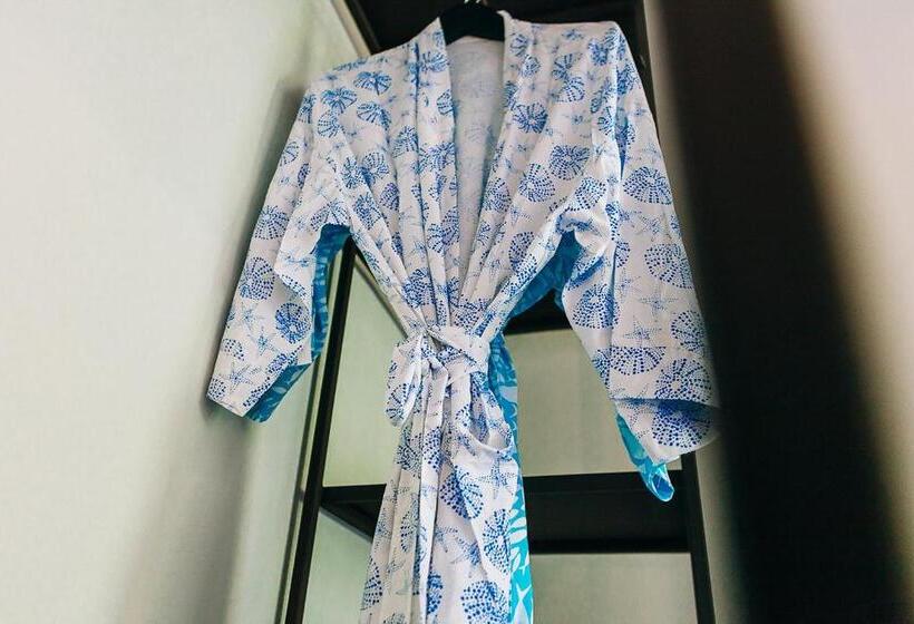 חדר דלוקס, Lovinalife Room & Cafe