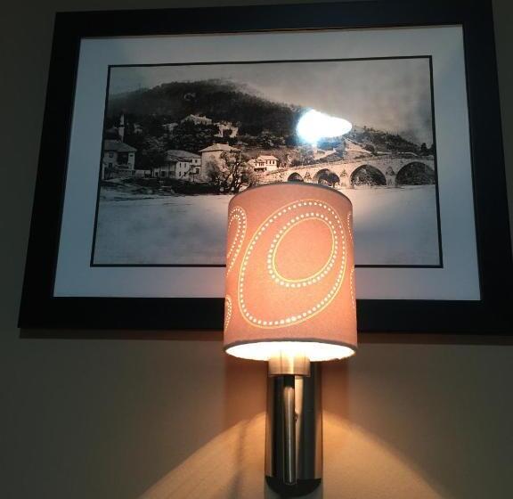 اتاق استاندارد یک نفره, Oaza