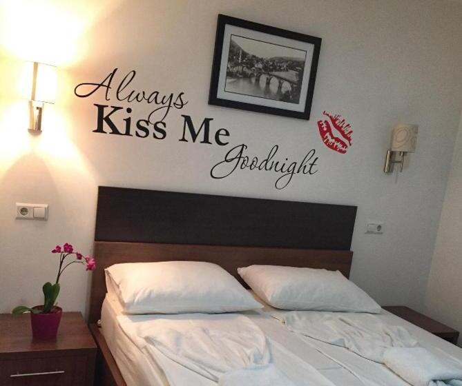 اتاق استاندارد, Oaza