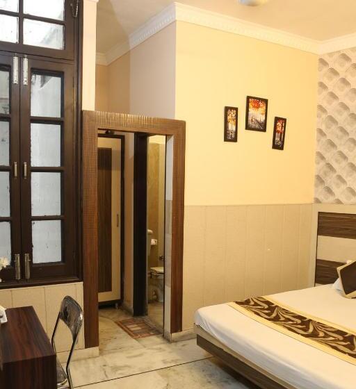 اتاق استاندارد, Time Square Guest House