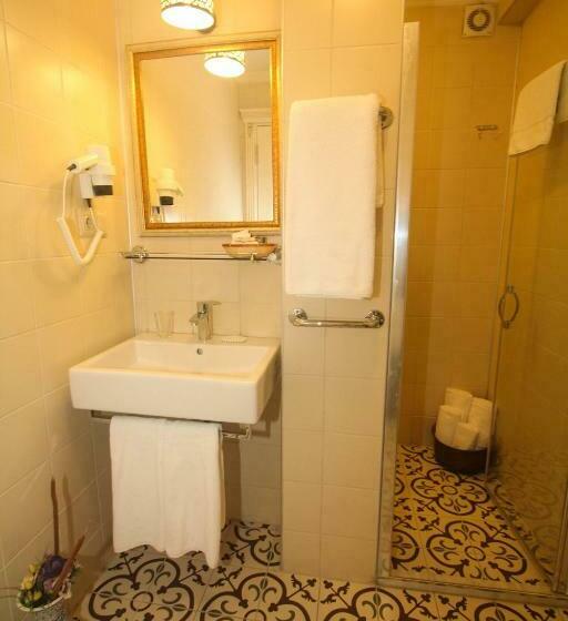 اتاق رمانتیک, Venue Hotel Istanbul Old City