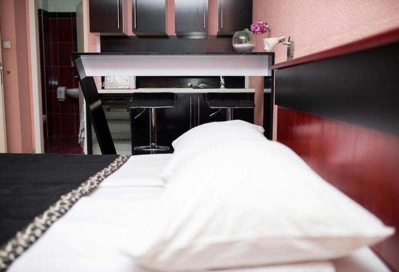 اتاق استاندارد, Hostel Herz