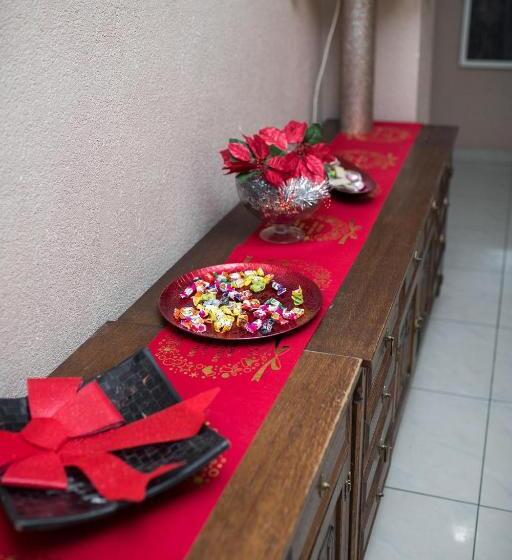 اتاق استاندارد با سرویس بهداشتی مشترک, Hostel Herz