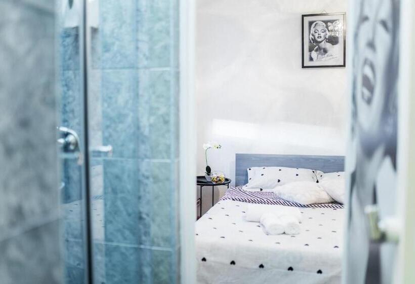 اتاق استاندارد, Hostel Herz