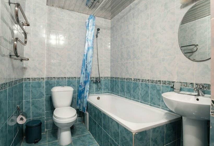 اتاق راحتی با چشم‌انداز دریا, Atlantida