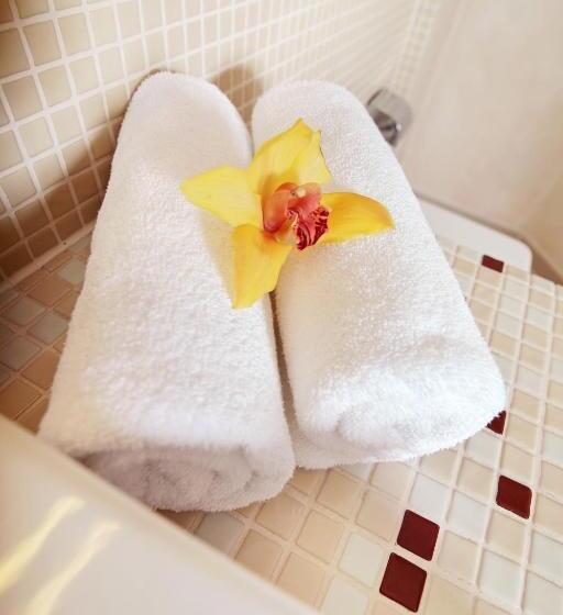 اتاق استاندارد یک نفره, Kardial