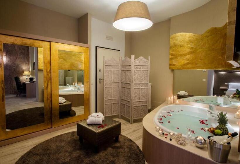 اتاق استاندارد با وان آب گرم, Le Dimore Del Re