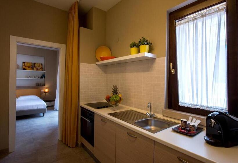 استودیو استاندارد با تراس, Le Dimore Del Re