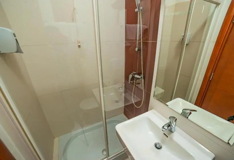 اتاق کلاسیک چهارنفره, San Terme Laktaši