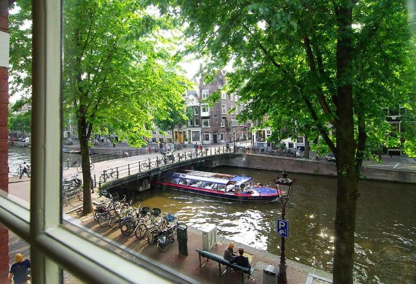 جناح عائلي, Sonnenberg Canal View