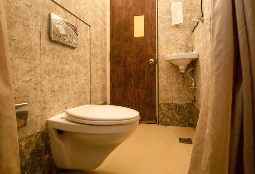 标准单人间, Treebo The Qasr